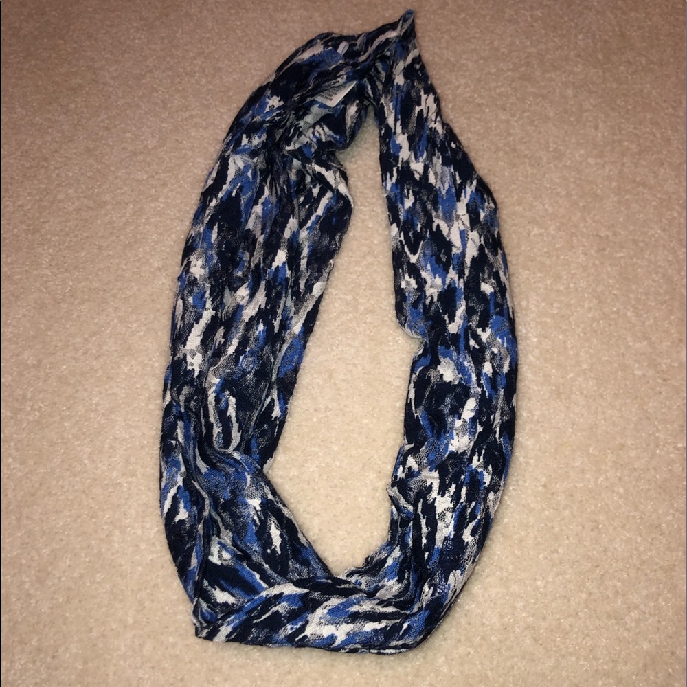 scarf